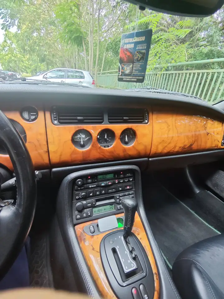 Jaguar XK8 Convertible 4.0, foto 3