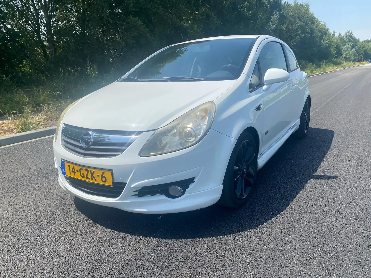 Opel Corsa 1.4-16V Sport OPC Wit - 1
