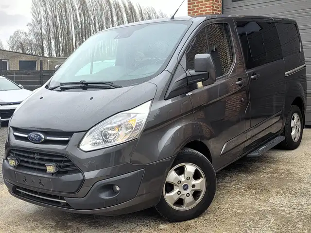 Ford Transit Custom Dubbel Cabine 5 Zits - Automaat - Euro 6b