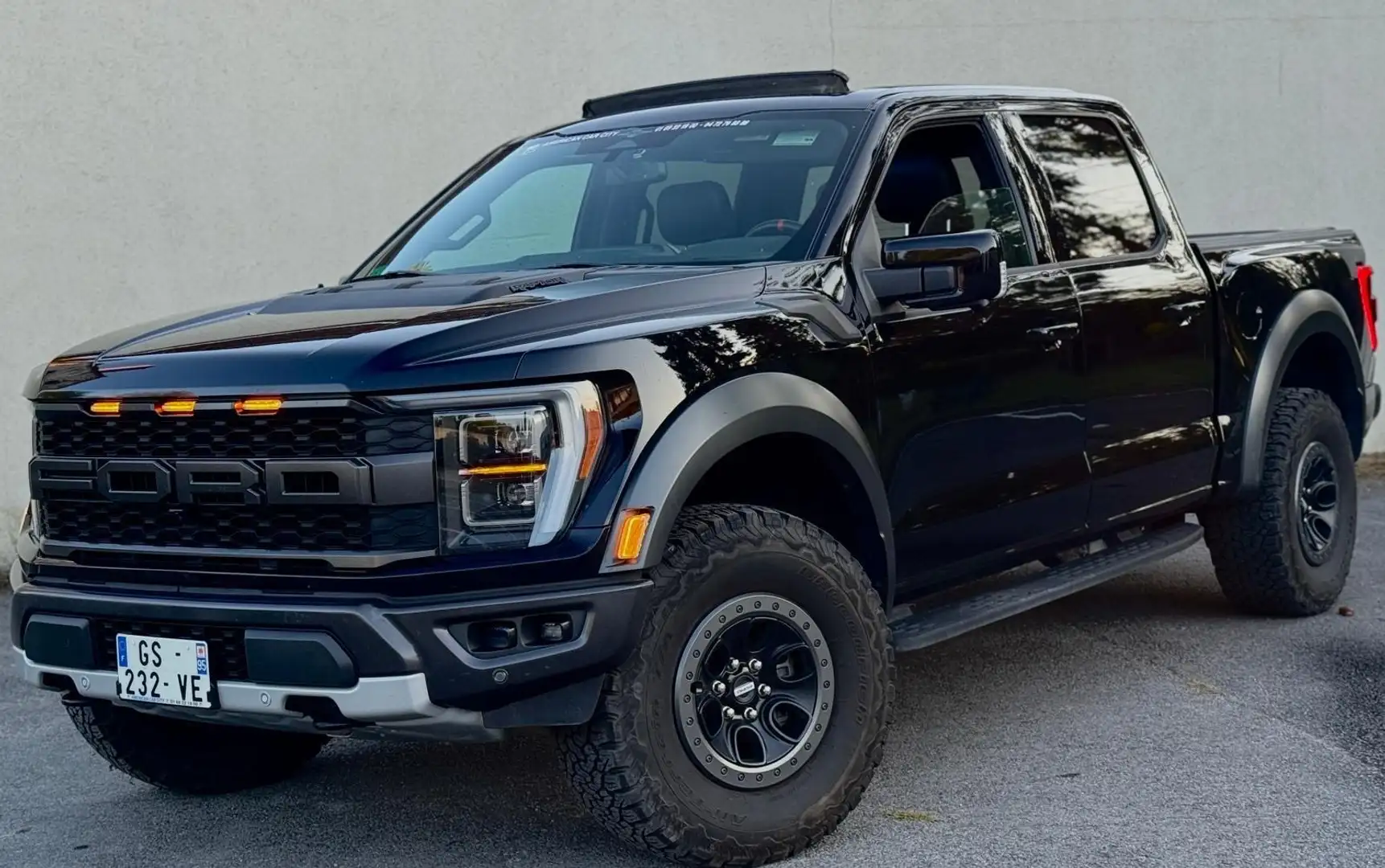 Ford F 150 RAPTOR Schwarz - 2