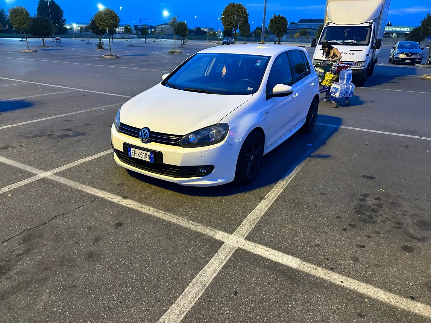 Volkswagen Golf R Golf VI 2008 5p 1.6 tdi Sport Edition Белый - 2