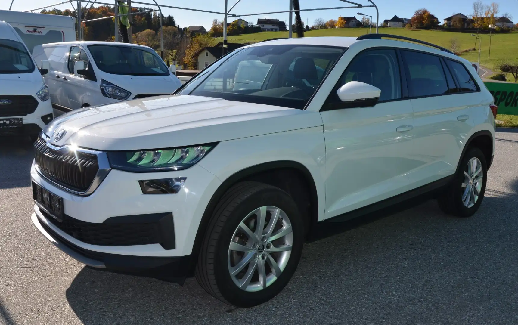 Skoda Kodiaq Kodiaq 2,0TDI SCR 4x4 DSG LED VIRTUAL AHV 1.Besitz Weiß - 2