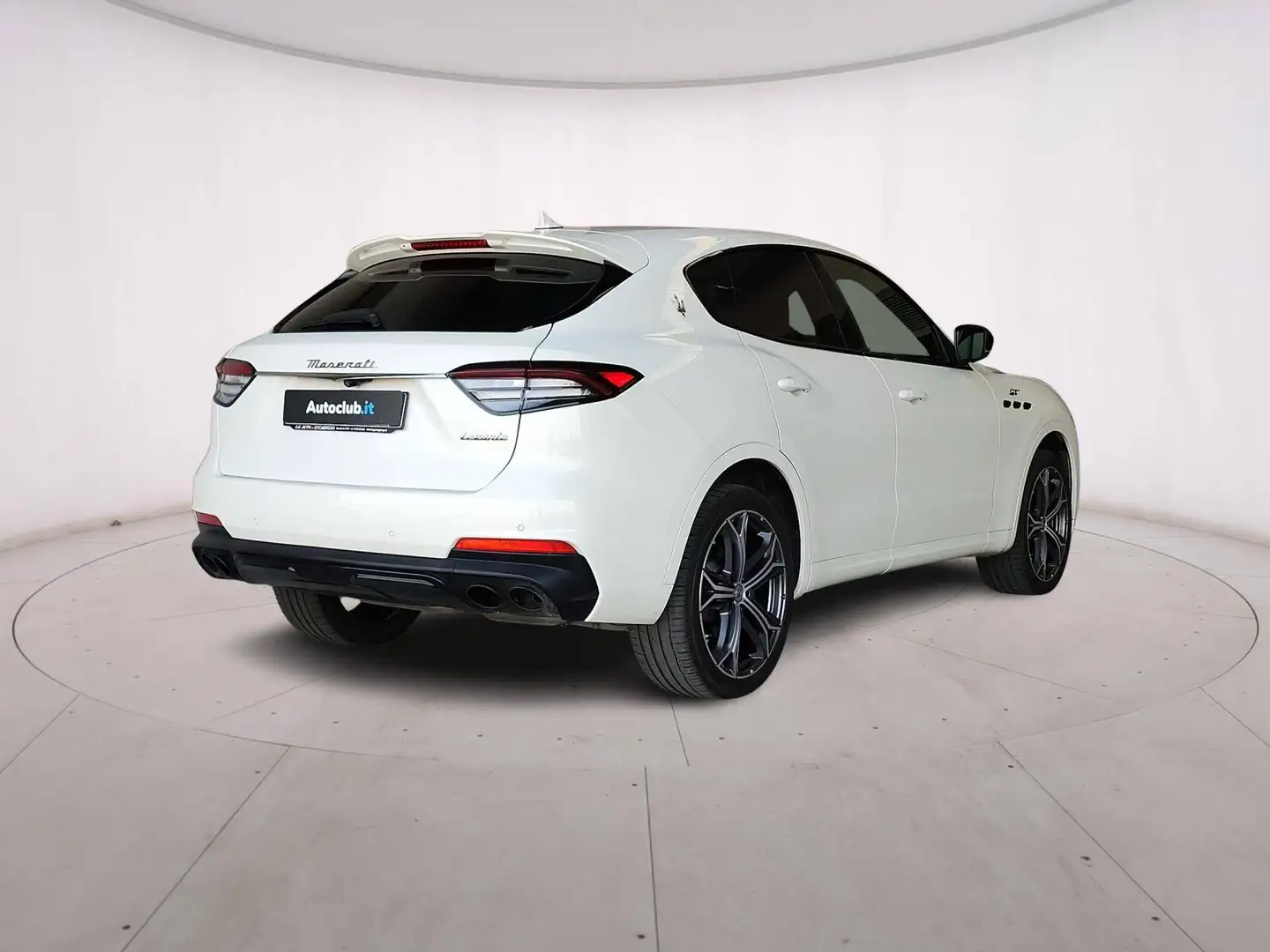 Maserati Levante 2.0 mhev GT 330cv Blanc - 2