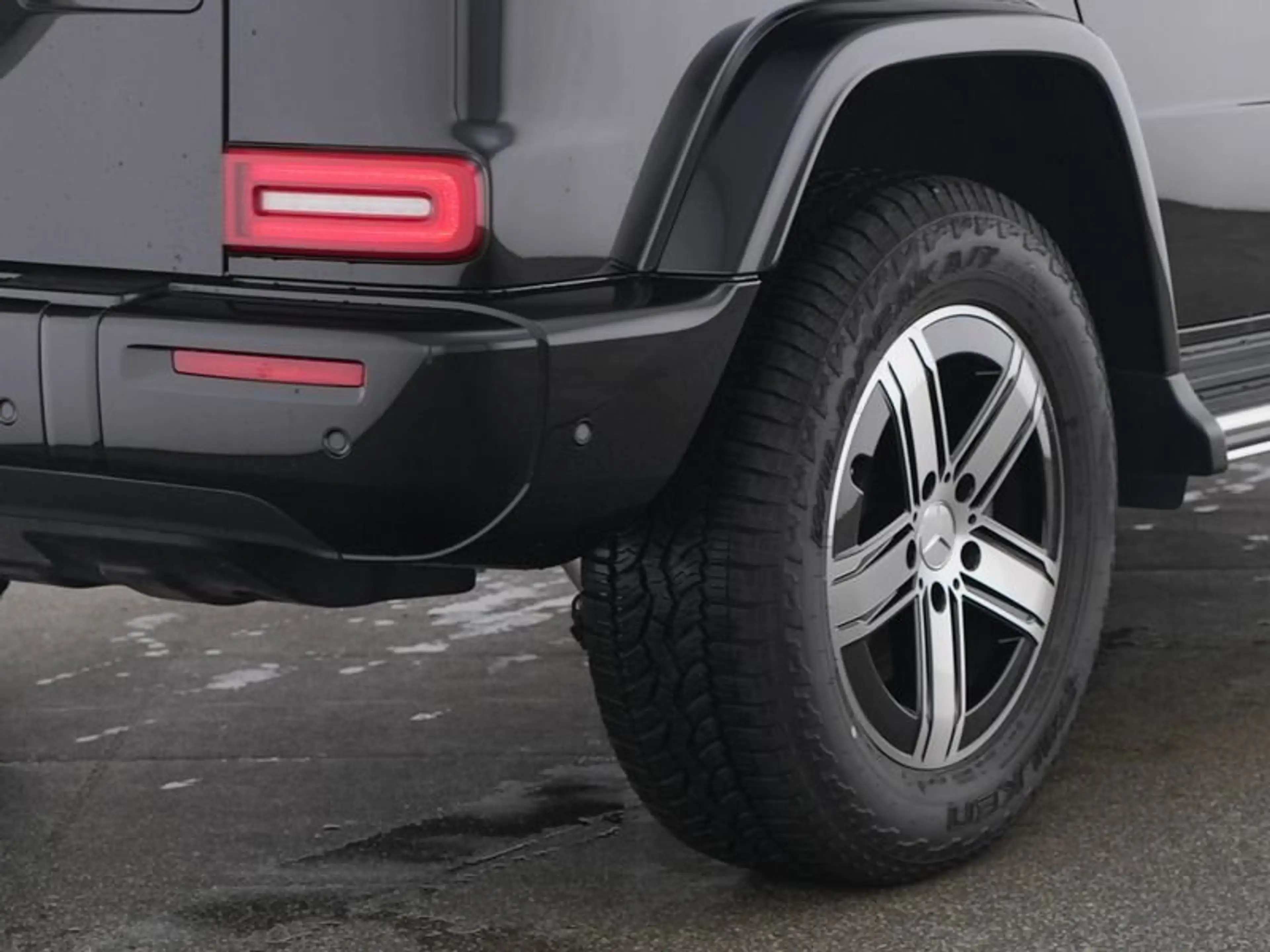 Mercedes-Benz G 450 d+EXCLUSIVE+SCHIEBEDACH+STANDH.+AHK+360° — photo 4