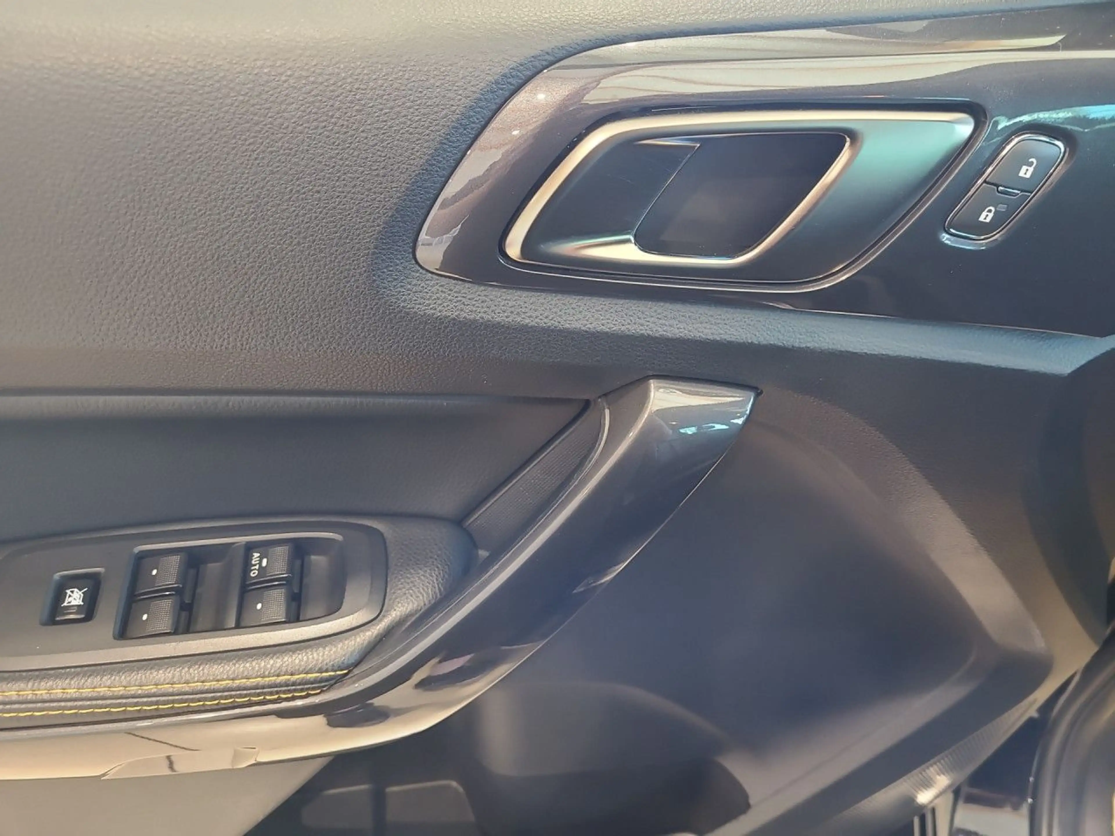 Ford Ranger Wildtrak Doppelkabine 4x4 Bluetooth Navi — photo 8