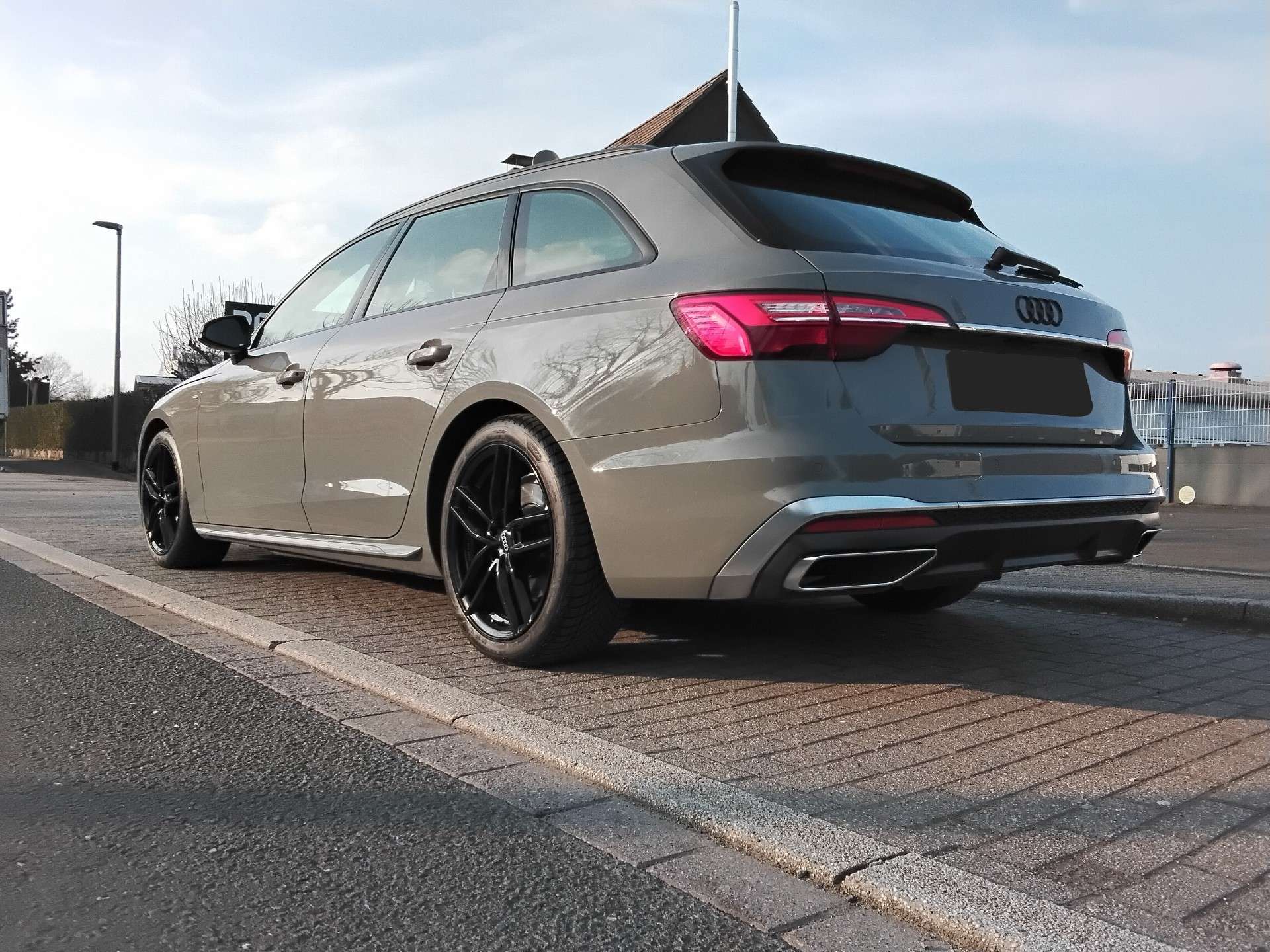 Second hand Audi A4 2.0