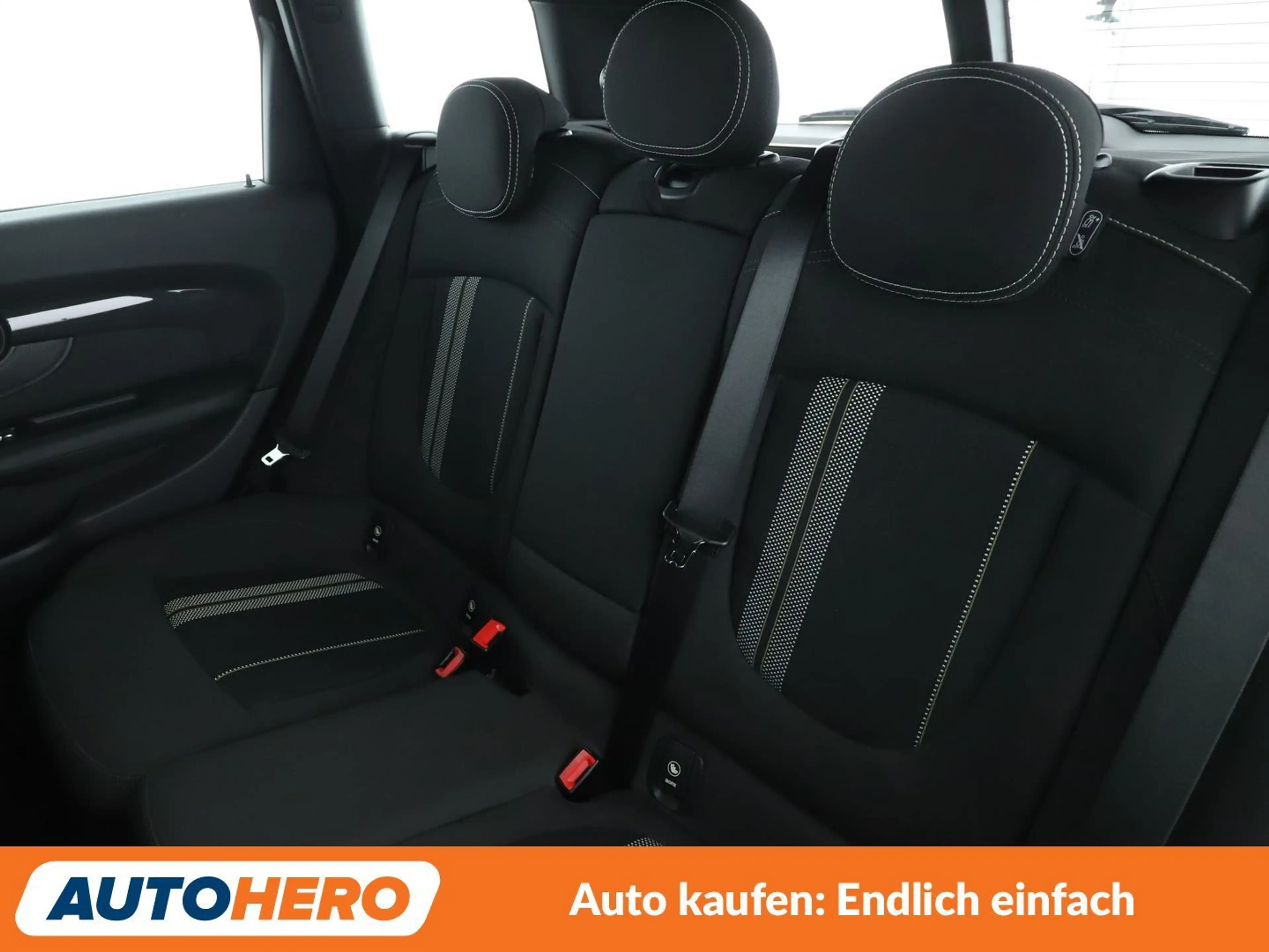 MINI Cooper S Clubman Cooper S ALL4*TEMPO*PDC*KLIMA*SHZ*GARANTIE* — photo 14