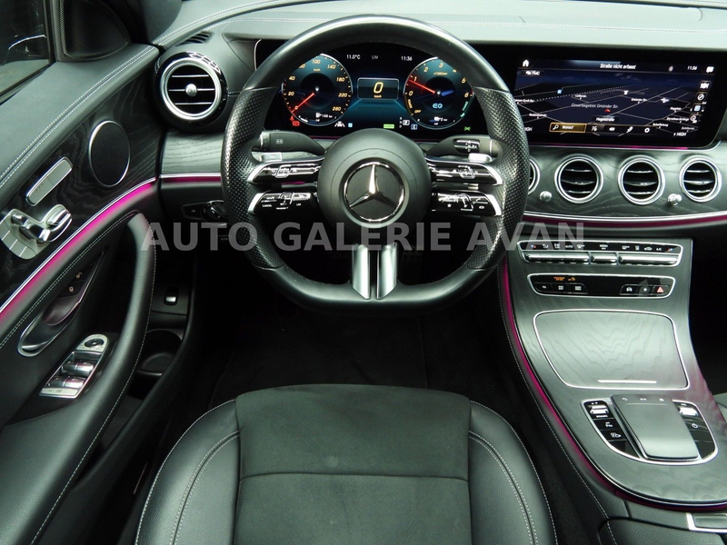 Mercedes-Benz E 300 de BURMESTER/LED/MEMORY/WIDESCREEN/AMG-LINE — photo 13