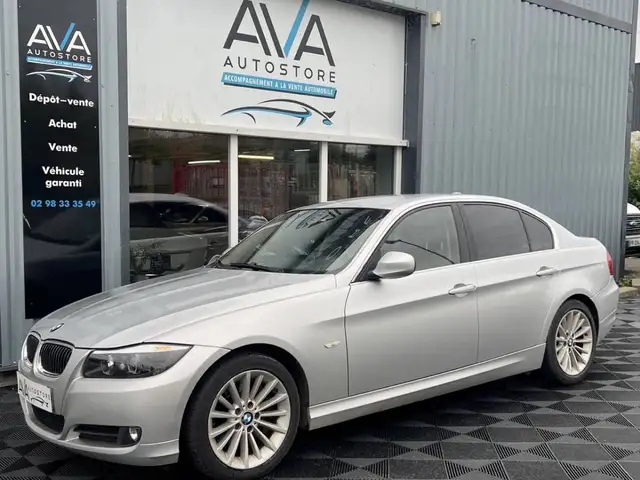 BMW 330 V (E90) 330d 245ch Luxe