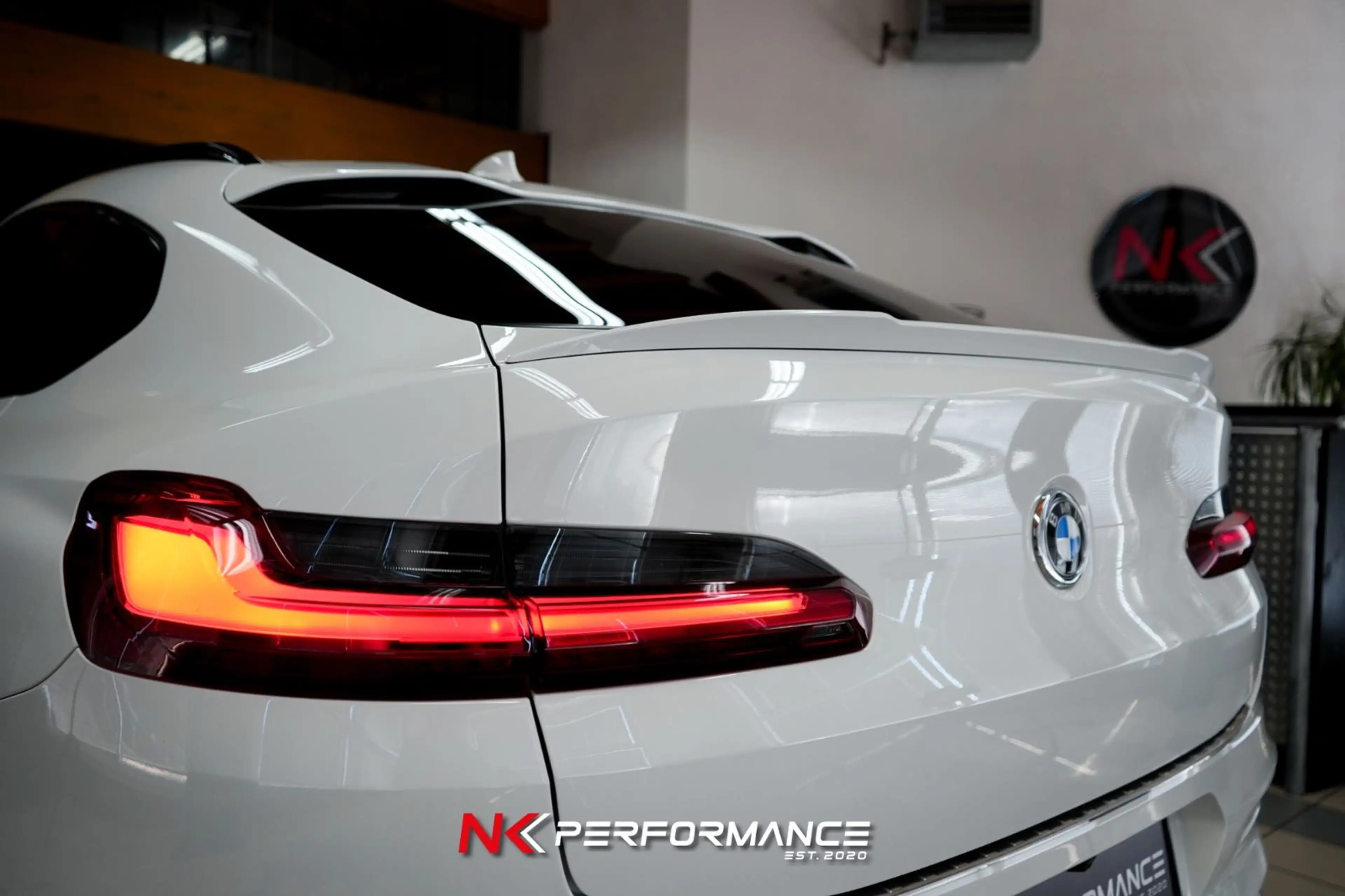 BMW X4 M / M-SPORTSITZE MERINO / CARBON / HEAD-UP — photo 14
