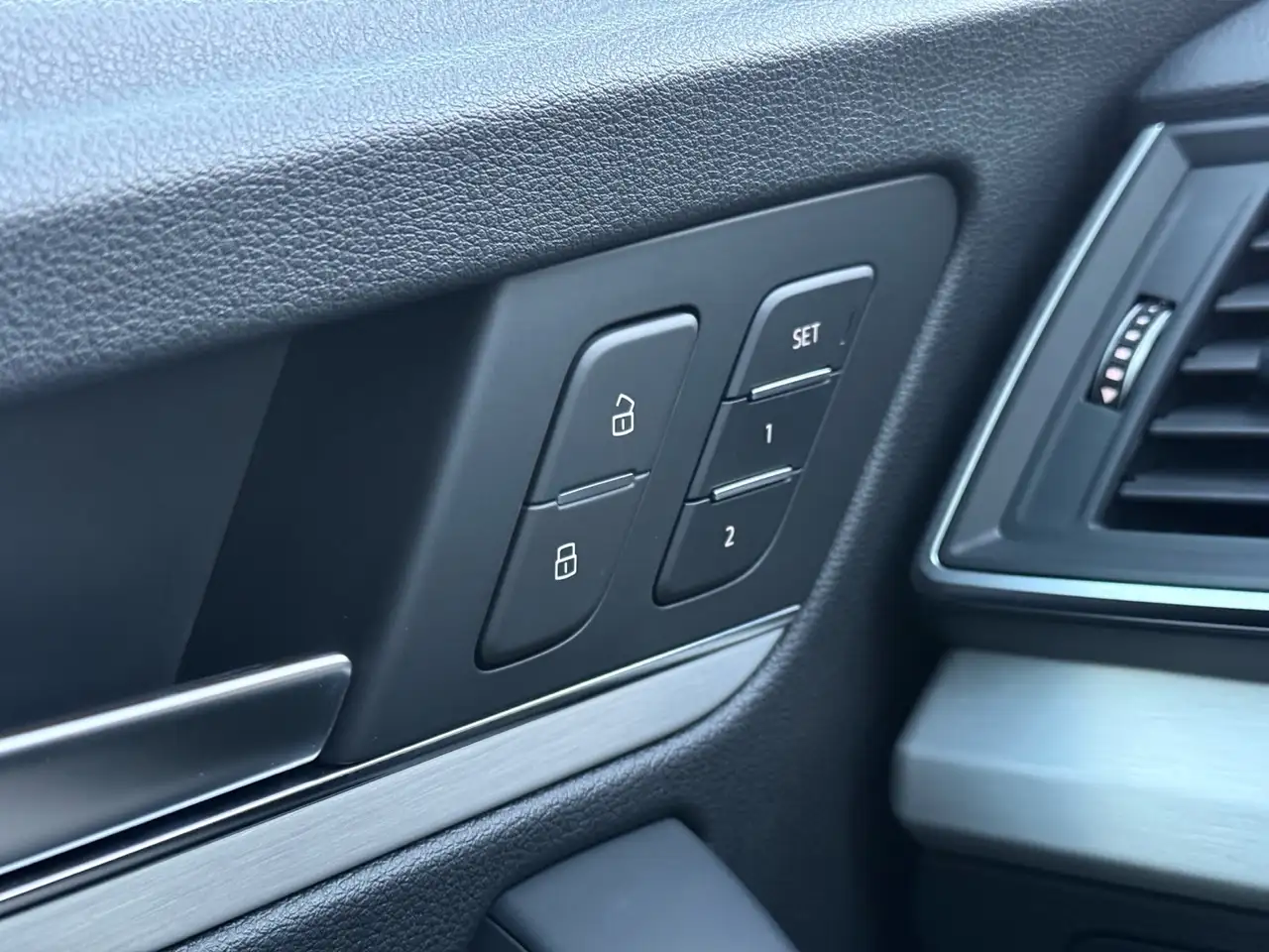 Audi Q5 снимка Audi Q5