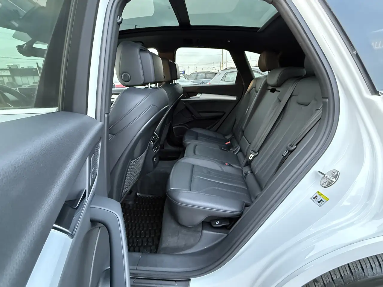Audi Q5 снимка Audi Q5
