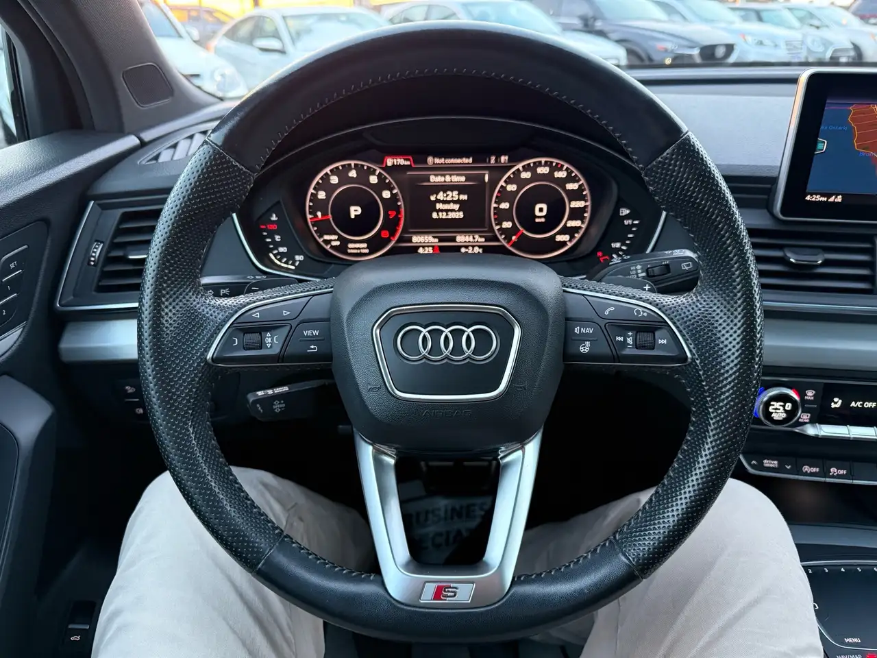 Audi Q5 снимка Audi Q5