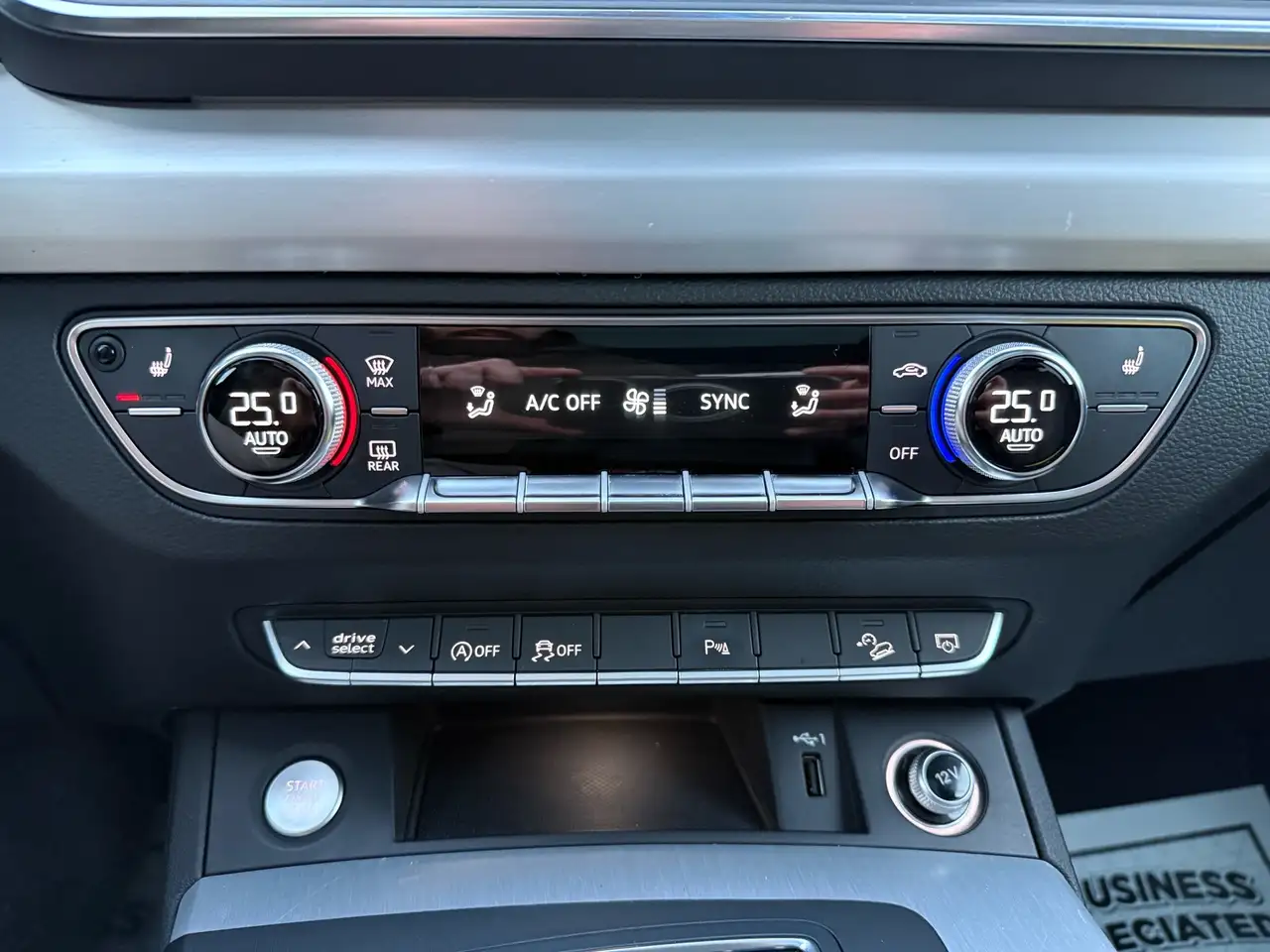 Audi Q5 снимка Audi Q5