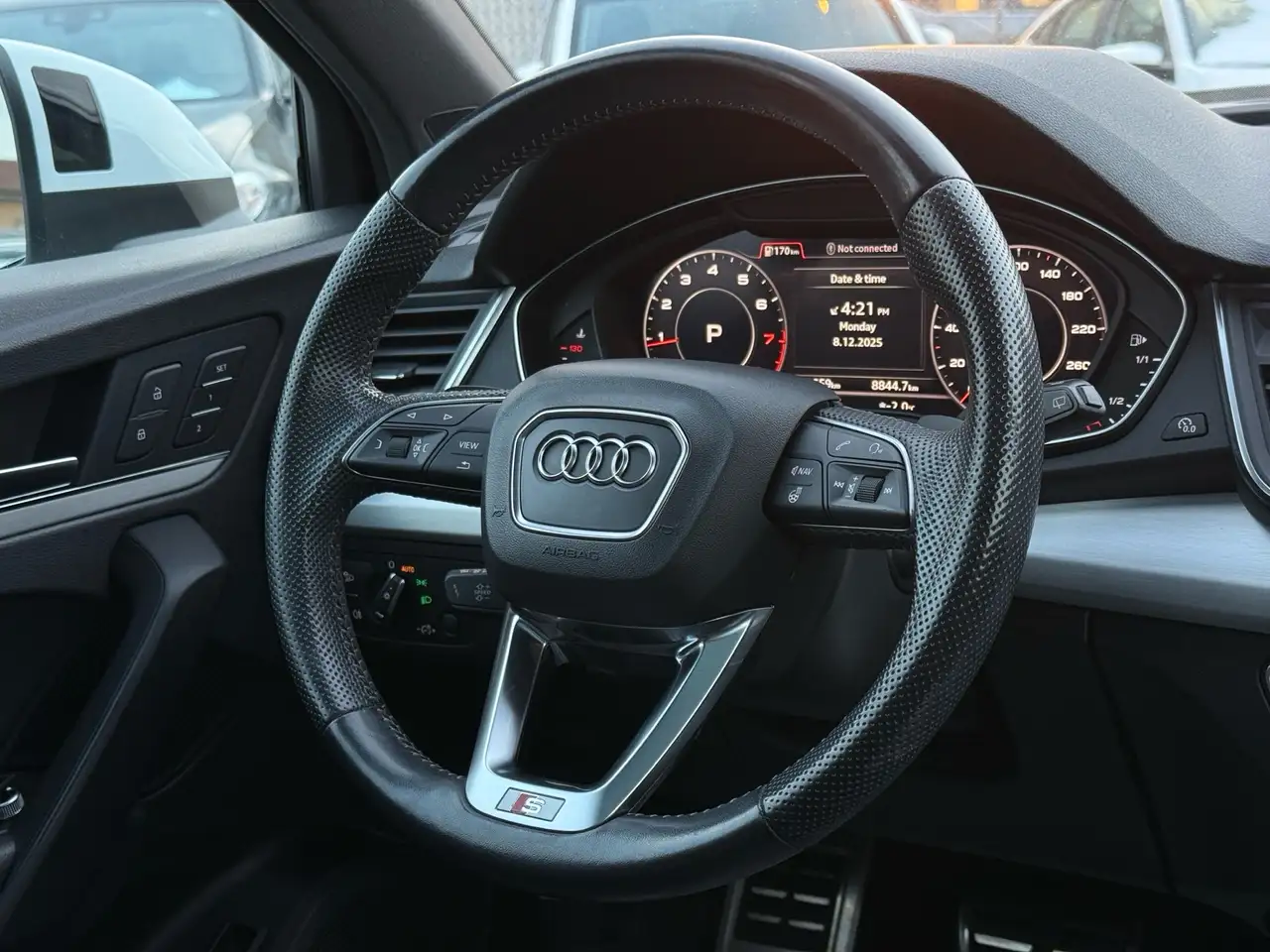 Audi Q5 снимка Audi Q5