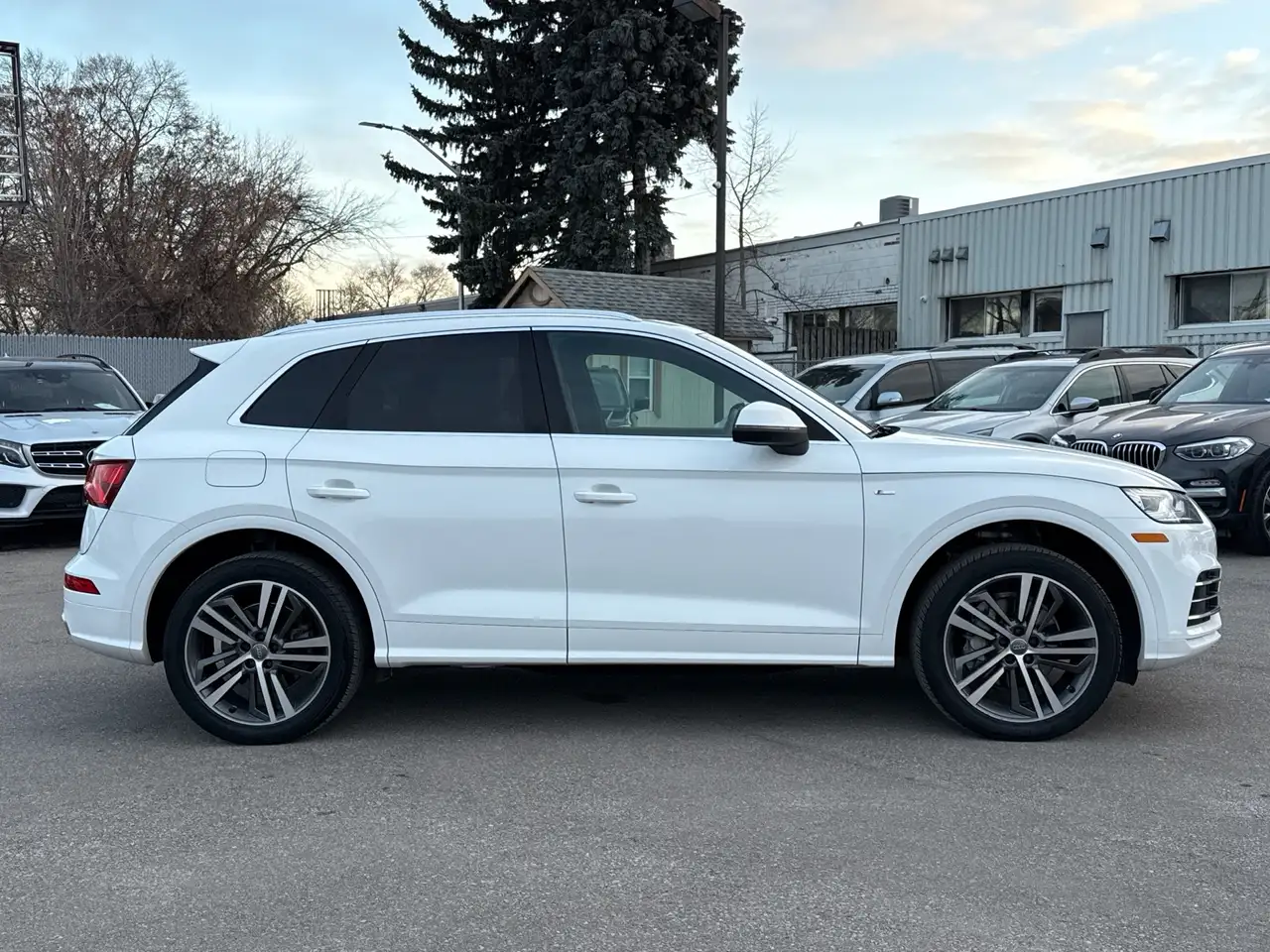Audi Q5 снимка Audi Q5