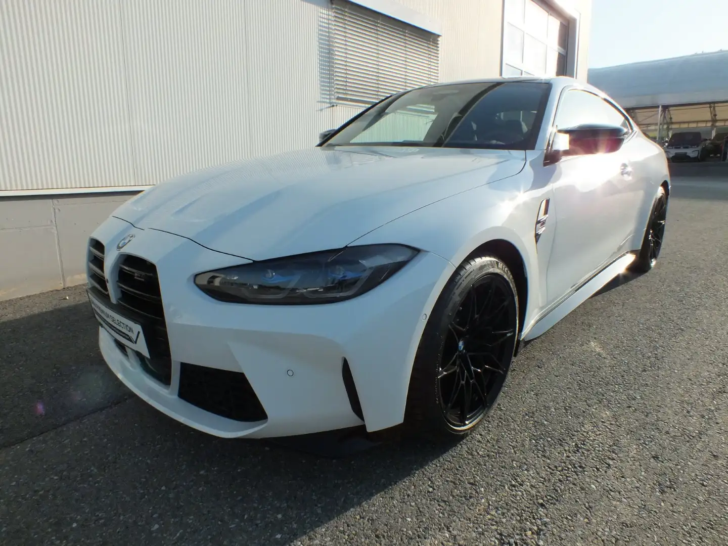 BMW M4 M4 Competition M xDrive Белый - 1