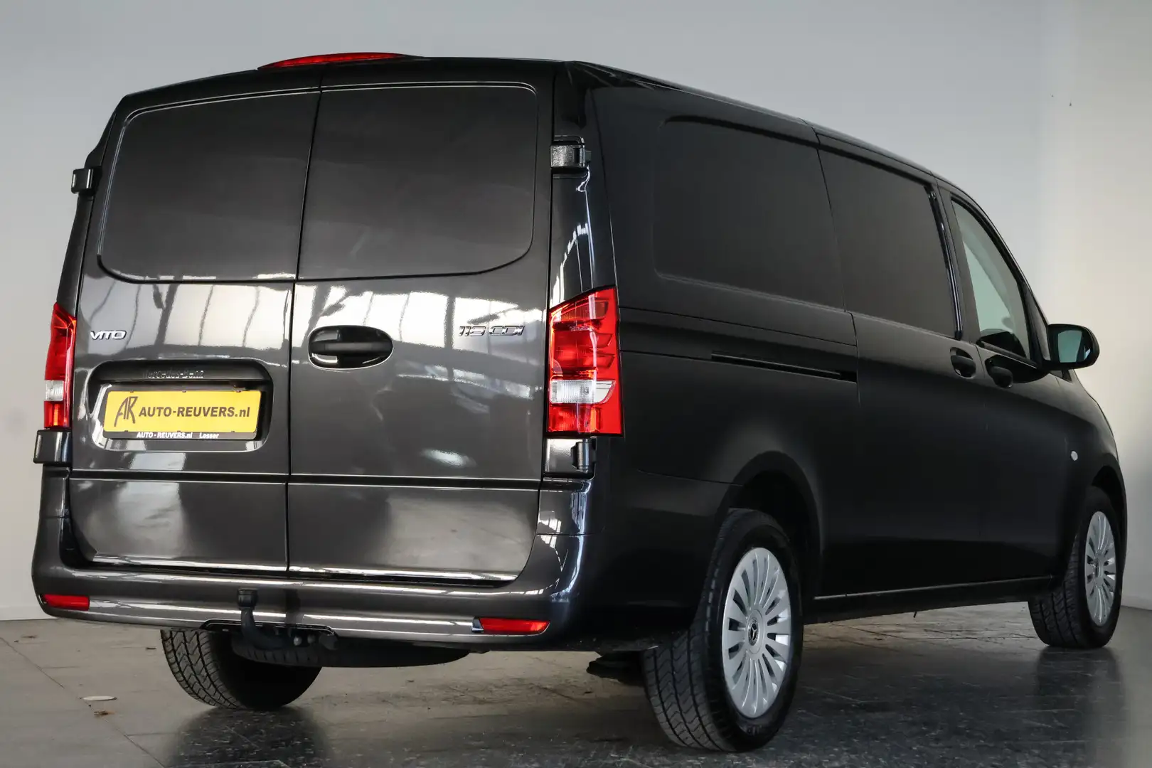 Mercedes-Benz Vito 116 CDI Extra Lang DC Comfort / CarPlay / Cruiseco Gris - 2