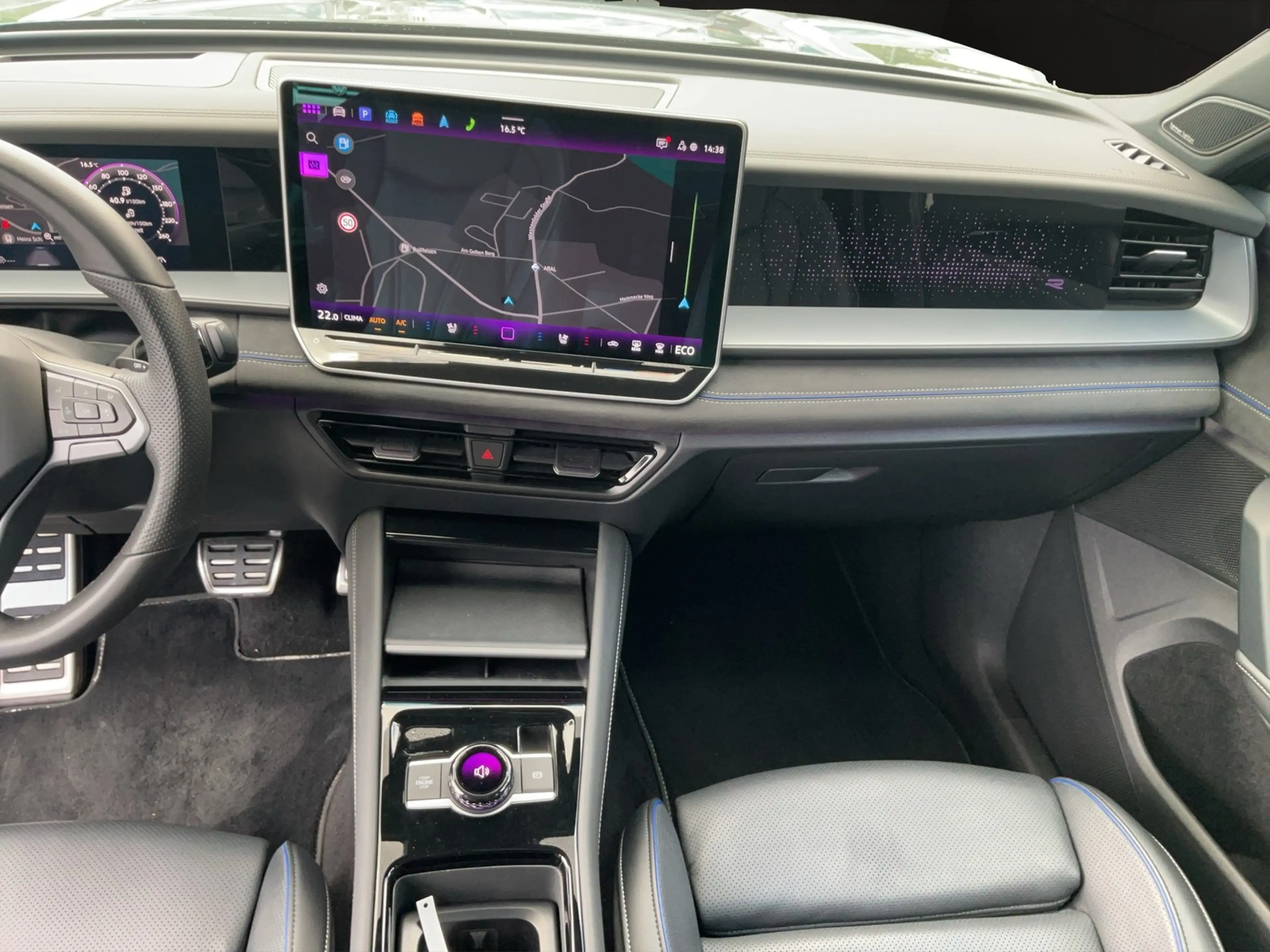 Volkswagen Tayron 1.5 TSI eHybrid R-Line DSG Pano+DCC+ACC — photo 14