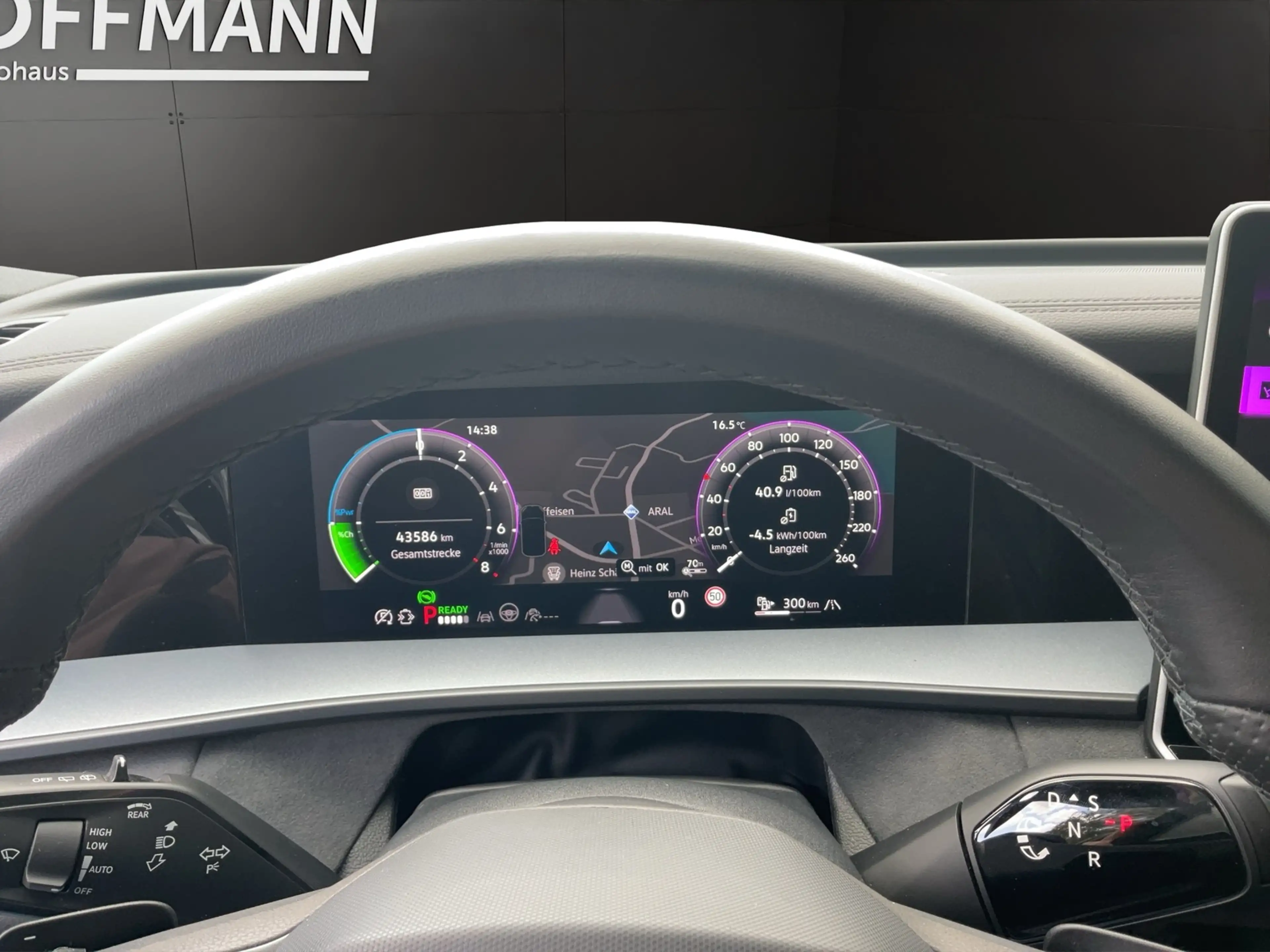 Volkswagen Tayron 1.5 TSI eHybrid R-Line DSG Pano+DCC+ACC — photo 13