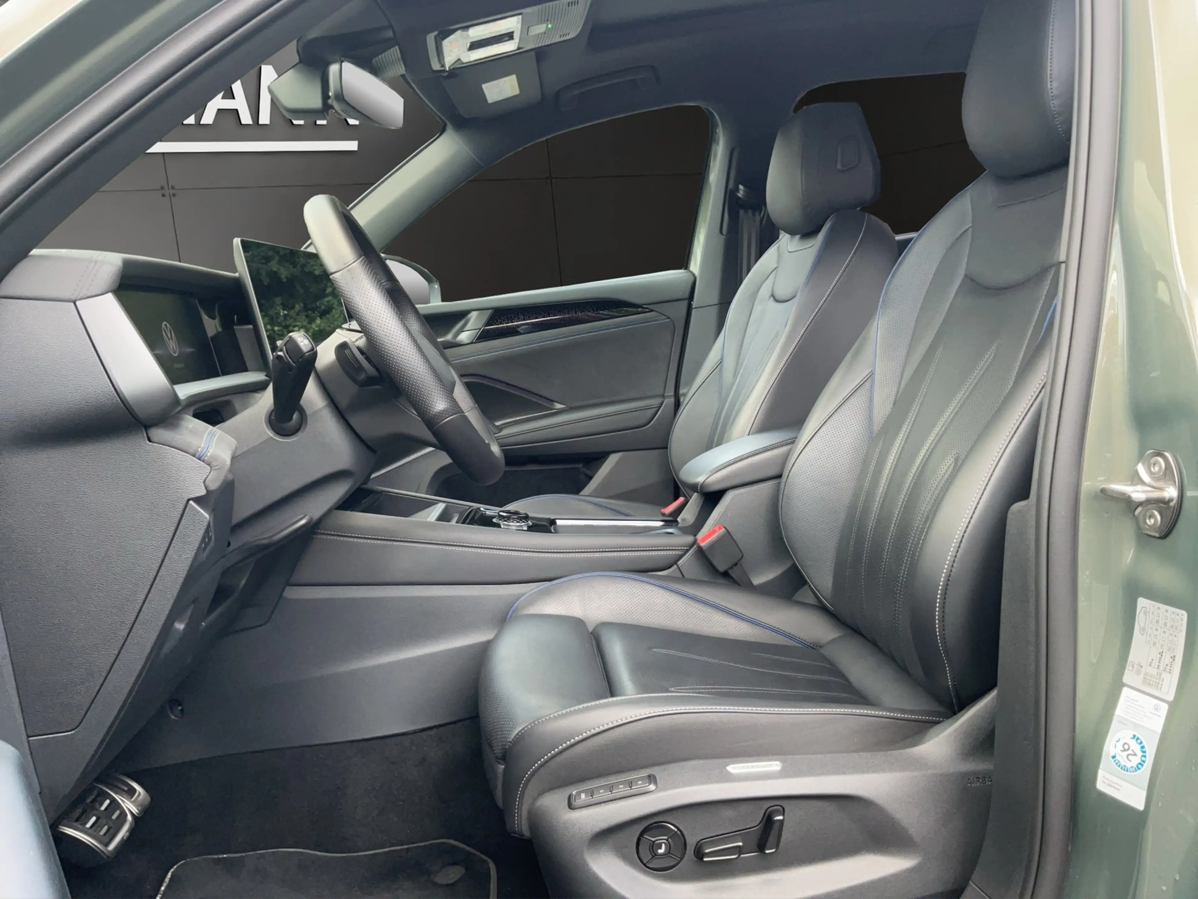 Volkswagen Tayron 1.5 TSI eHybrid R-Line DSG Pano+DCC+ACC — photo 10