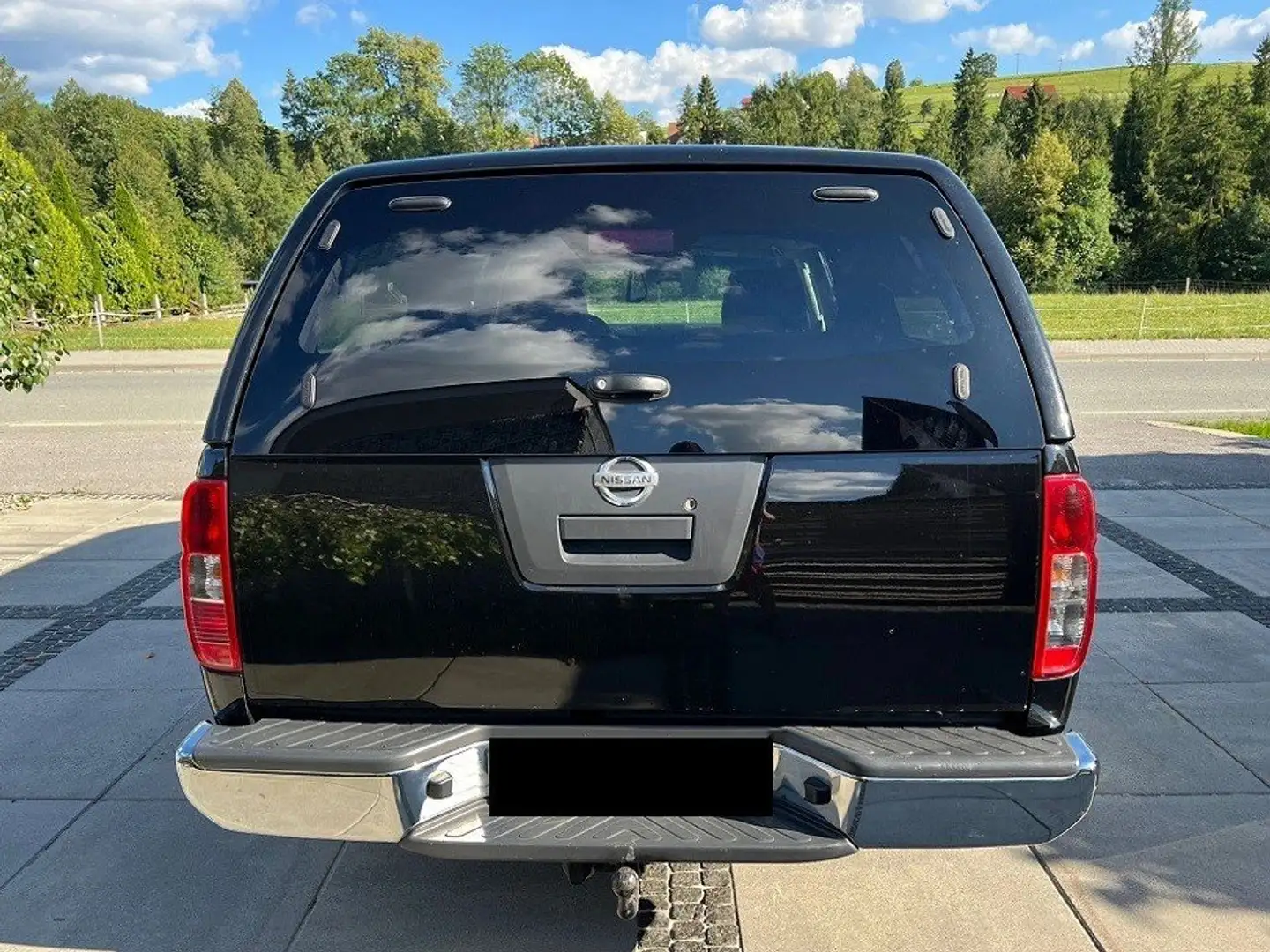 Nissan Navara Navara DPFLE Чорний - 2