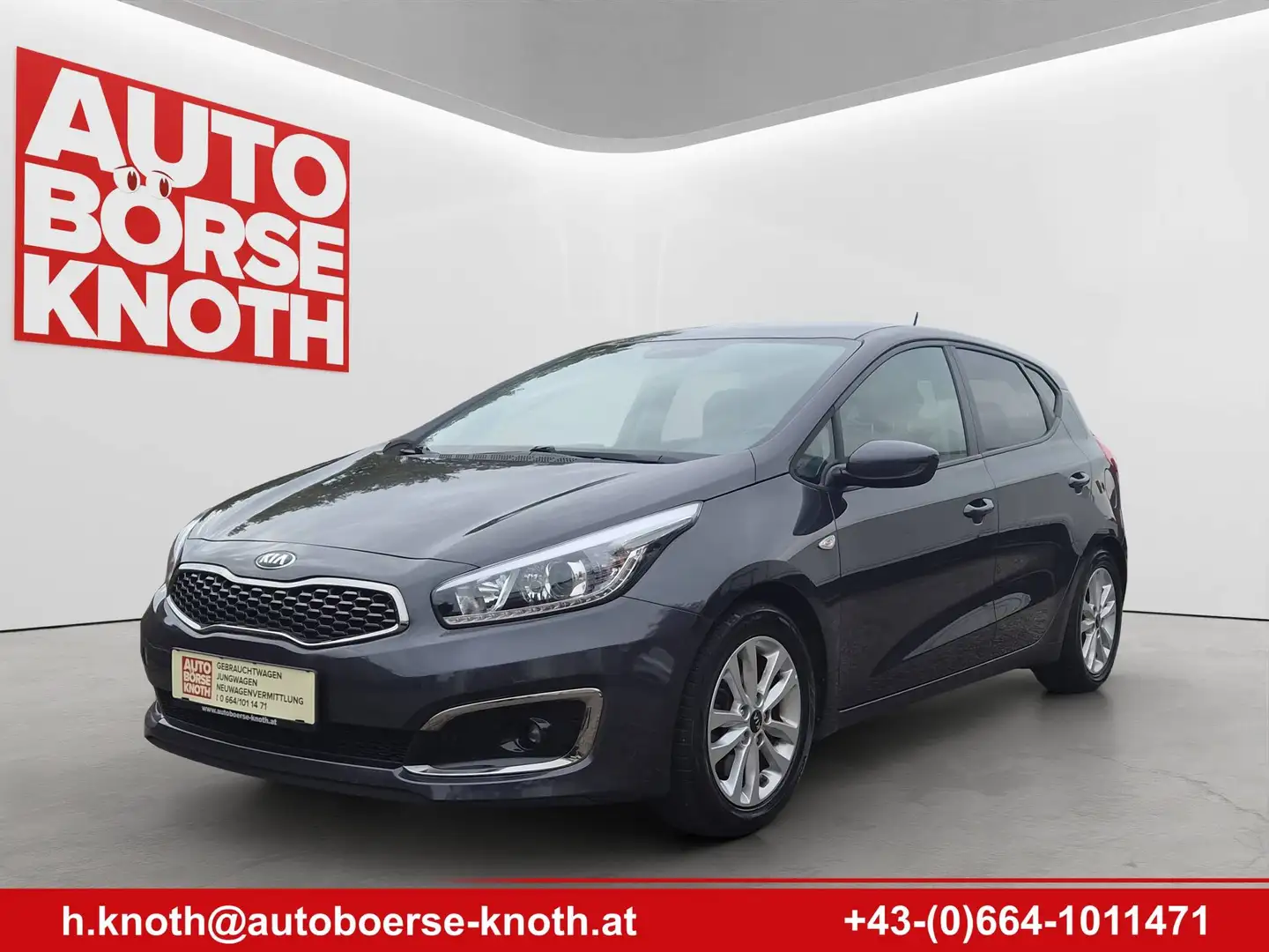 Kia Ceed / cee'd Titan Plus, Erstbesitz, Winterreifen dabei! Schwarz - 1