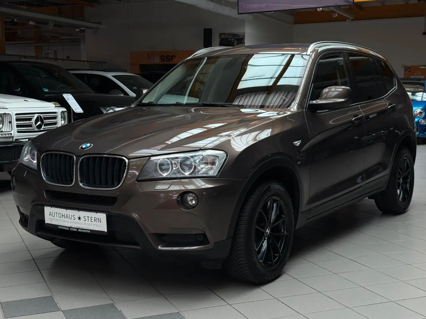 BMW X3 xDrive20d|Bi-Xenon|PDC|Kamera|SHZ|AHK|Klima Коричневий - 1