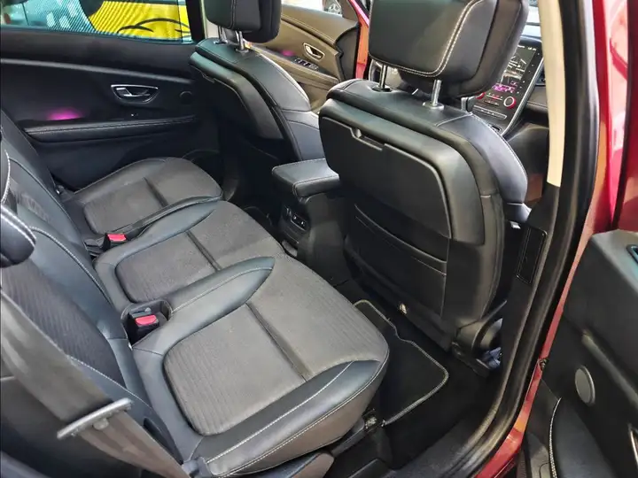 Renault 2017, foto 35