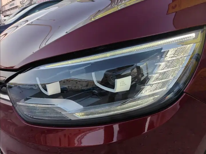 Renault 2017, foto 39