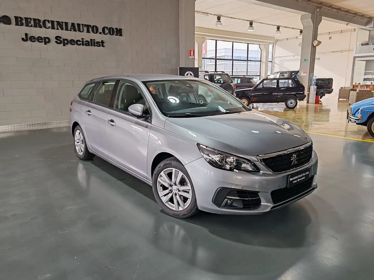 Peugeot 308 308 II 2018 SW SW 1.5 bluehdi Allure Pack s Gris - 2