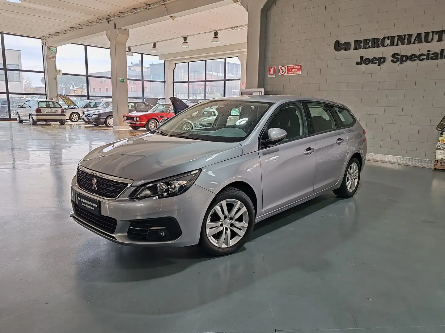 Peugeot 308 308 II 2018 SW SW 1.5 bluehdi Allure Pack s Gris - 1