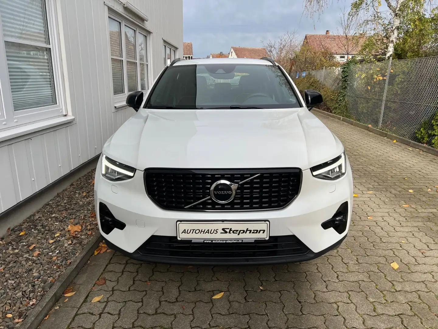 Volvo XC40 Recharge T5 PLUS DARK AHK GARANTIE Blanc - 2