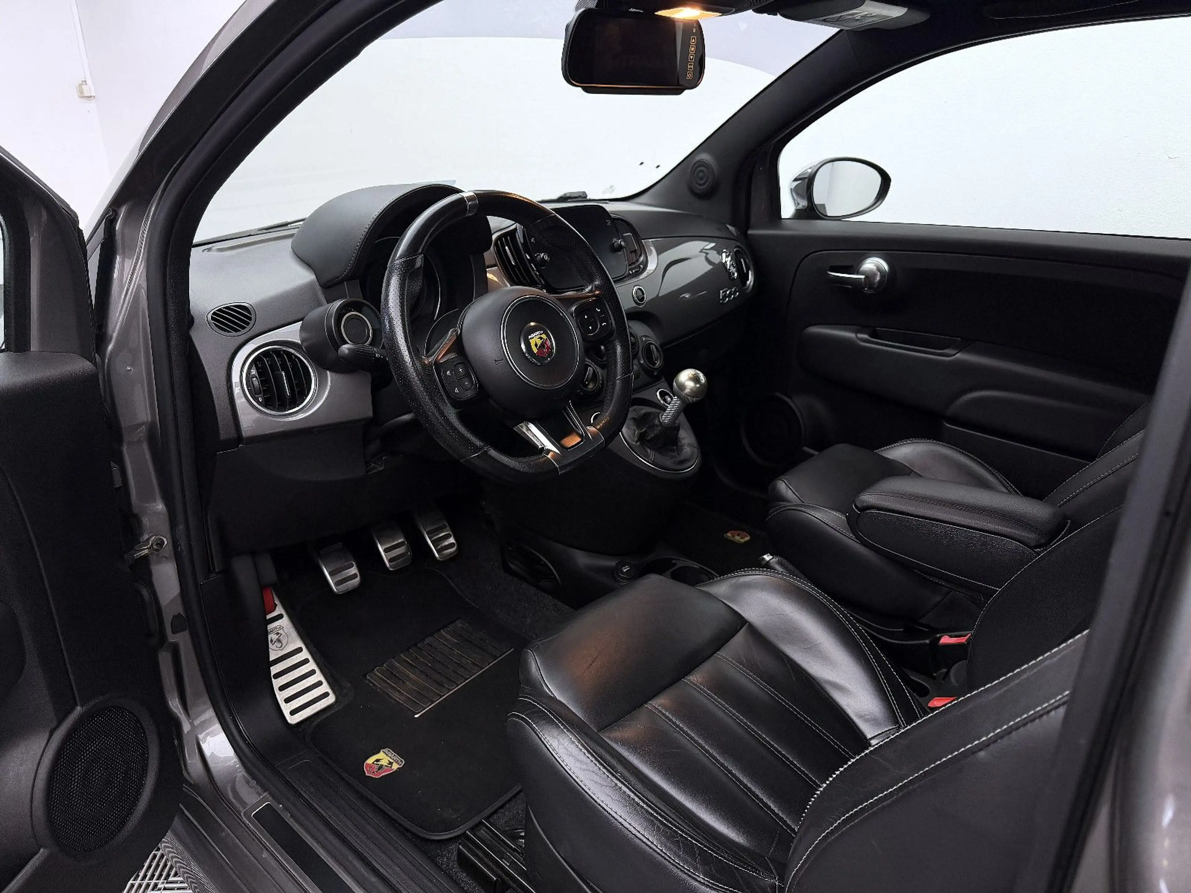 Abarth 595C — photo 9