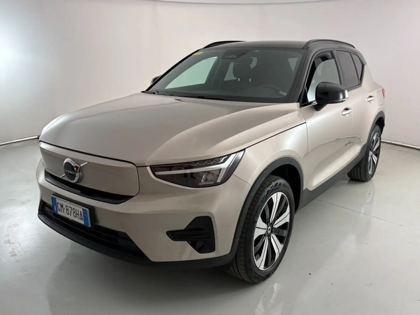 Volvo XC40 Single Motor Core Weiß - 1