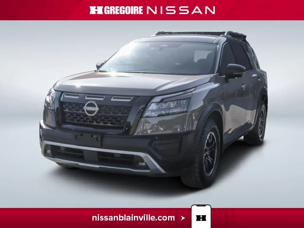 Nissan Pathfinder снимка Nissan Pathfinder