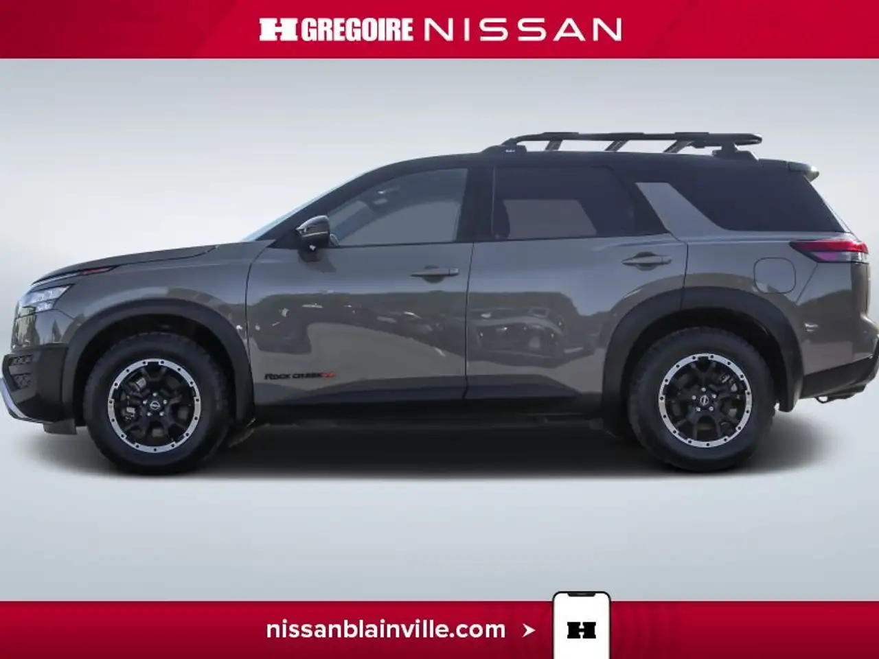 Nissan Pathfinder снимка Nissan Pathfinder