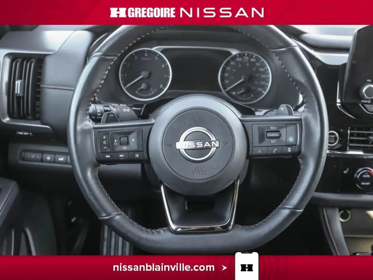 Nissan Pathfinder снимка Nissan Pathfinder
