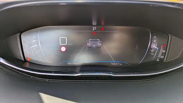 Peugeot 3008 view 10