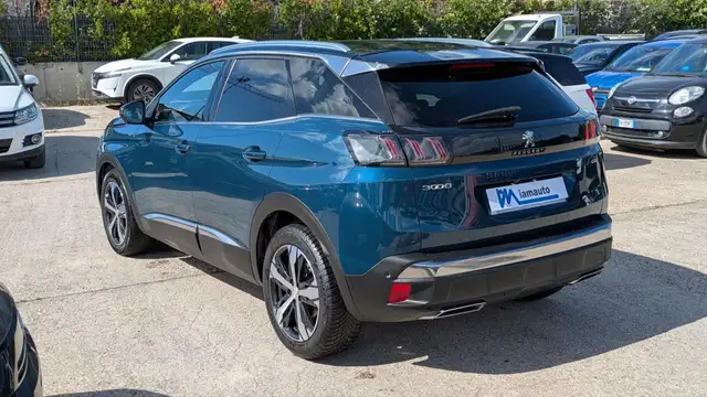 Peugeot 3008 view 7