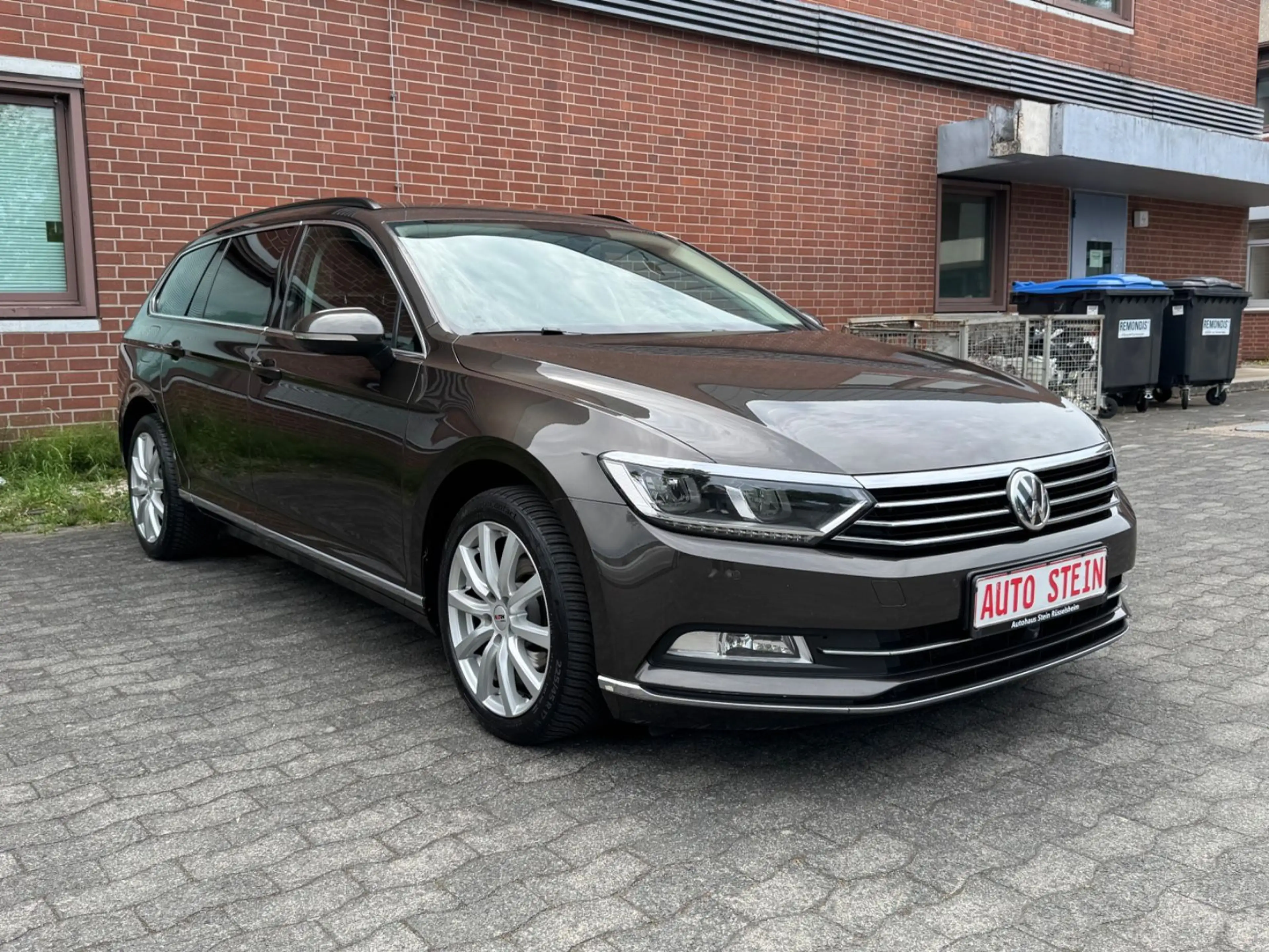 Volkswagen Passat Variant Comfortline *360°*ACC*LED*NAVI* — photo 3