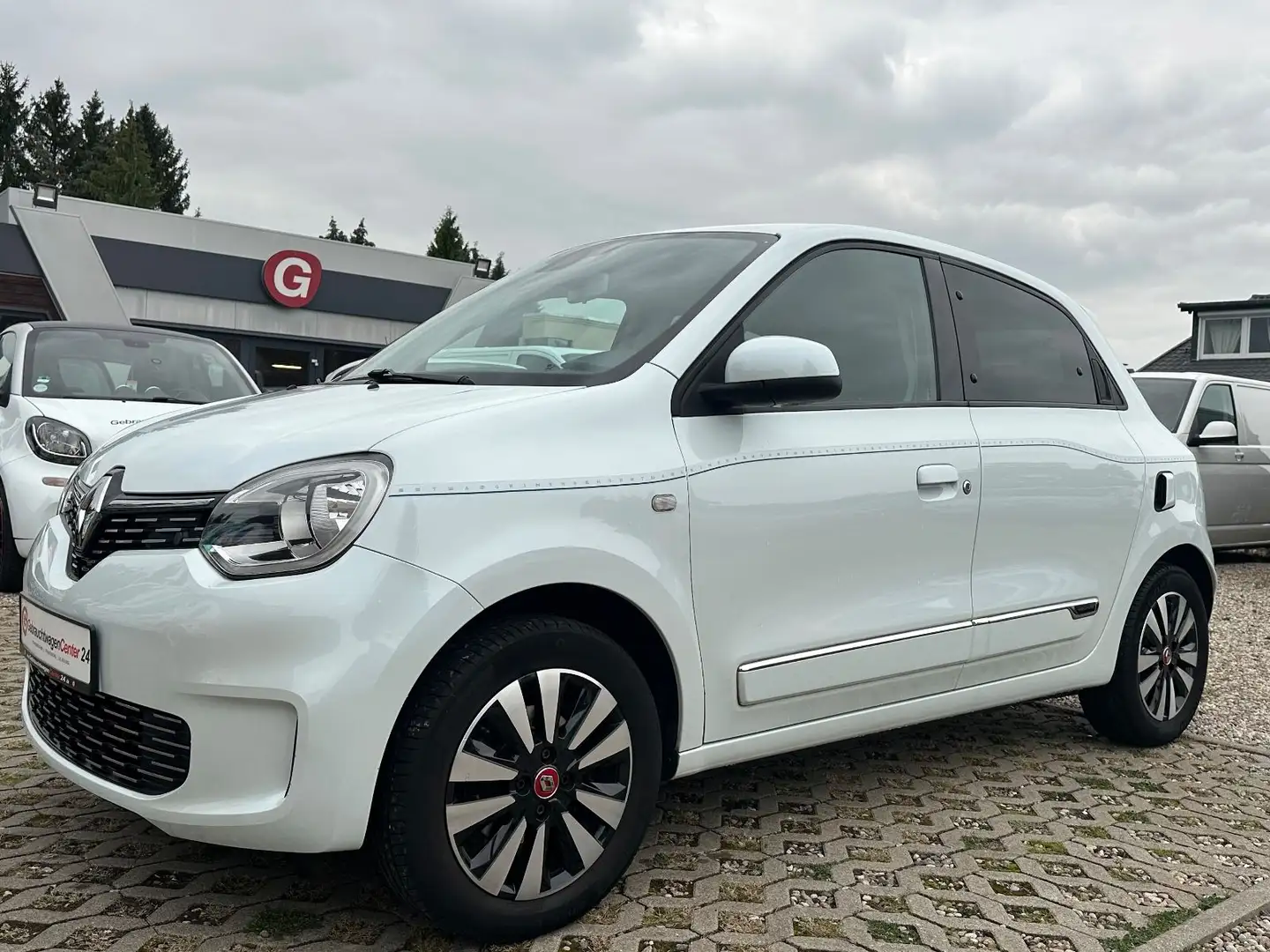 Renault Twingo Signature, CarPlay, Kamera, Alu, Klima Weiß - 1