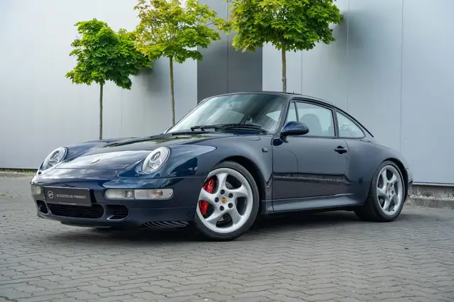Porsche 993