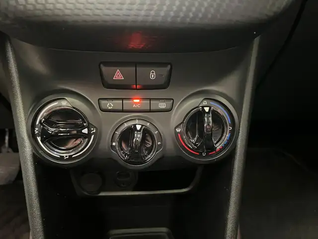 Peugeot 2008 view 20