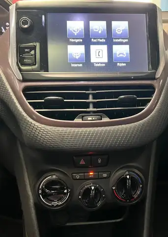 Peugeot 2008 view 19