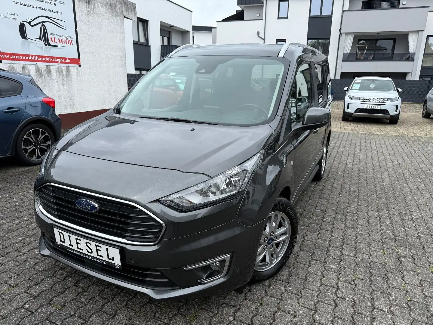 Ford Tourneo Connect TOURNEO CONNECT 1.5 TDCI EcoBlue TITANIUM 66.TKM Grau - 1
