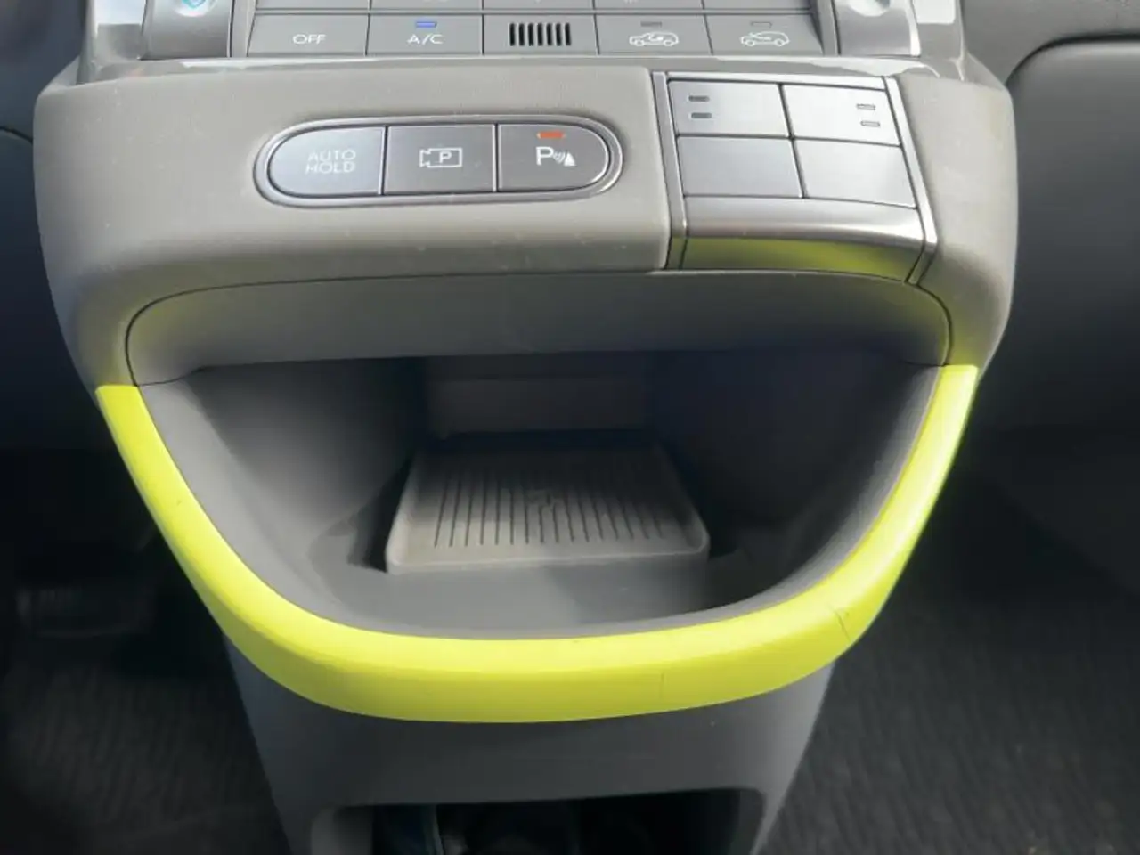 Hyundai Inster Cross 49kWh Unieke Demowagen, миниатюра 25