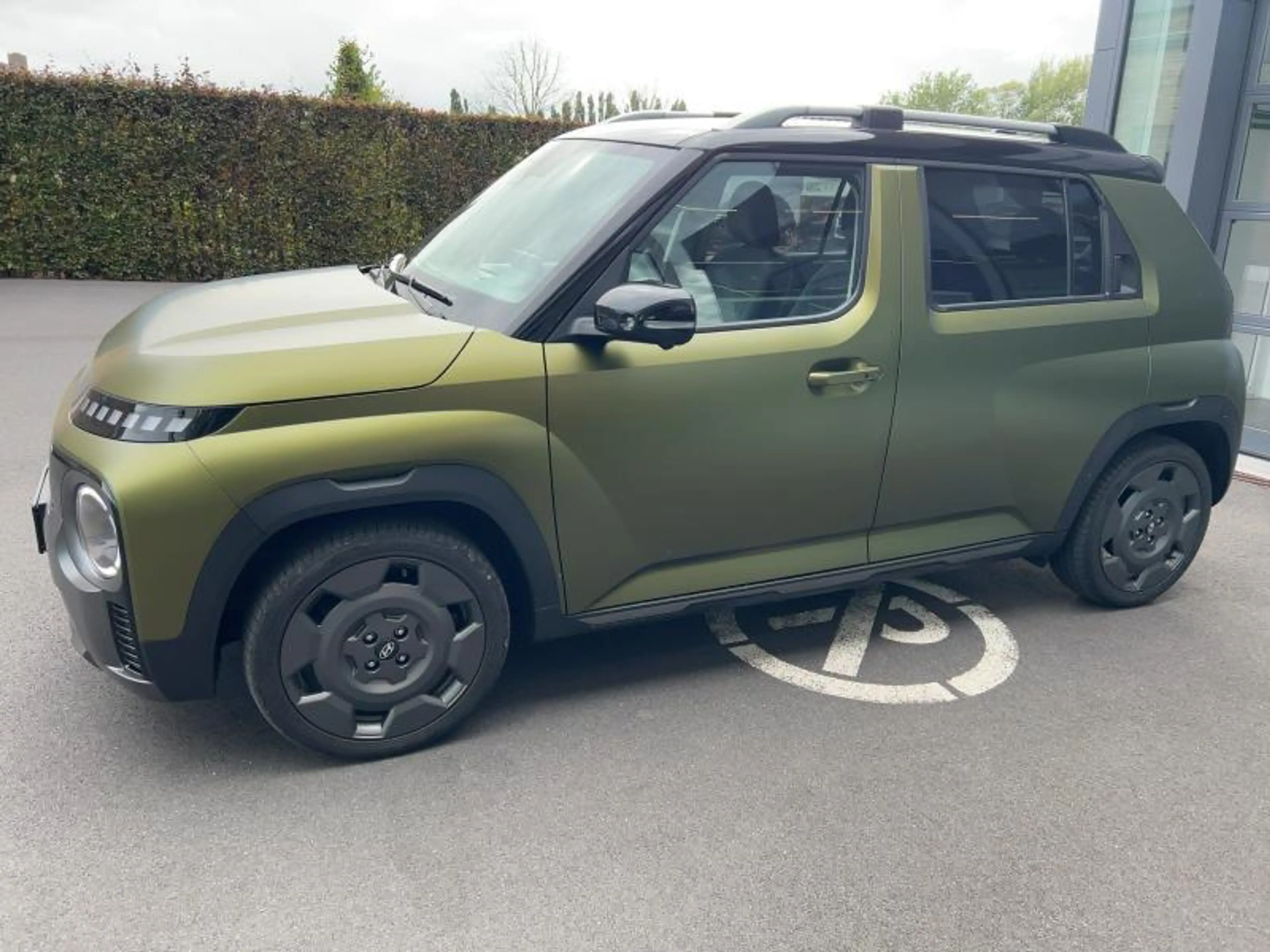 Hyundai Inster Cross 49kWh Unieke Demowagen — photo 9