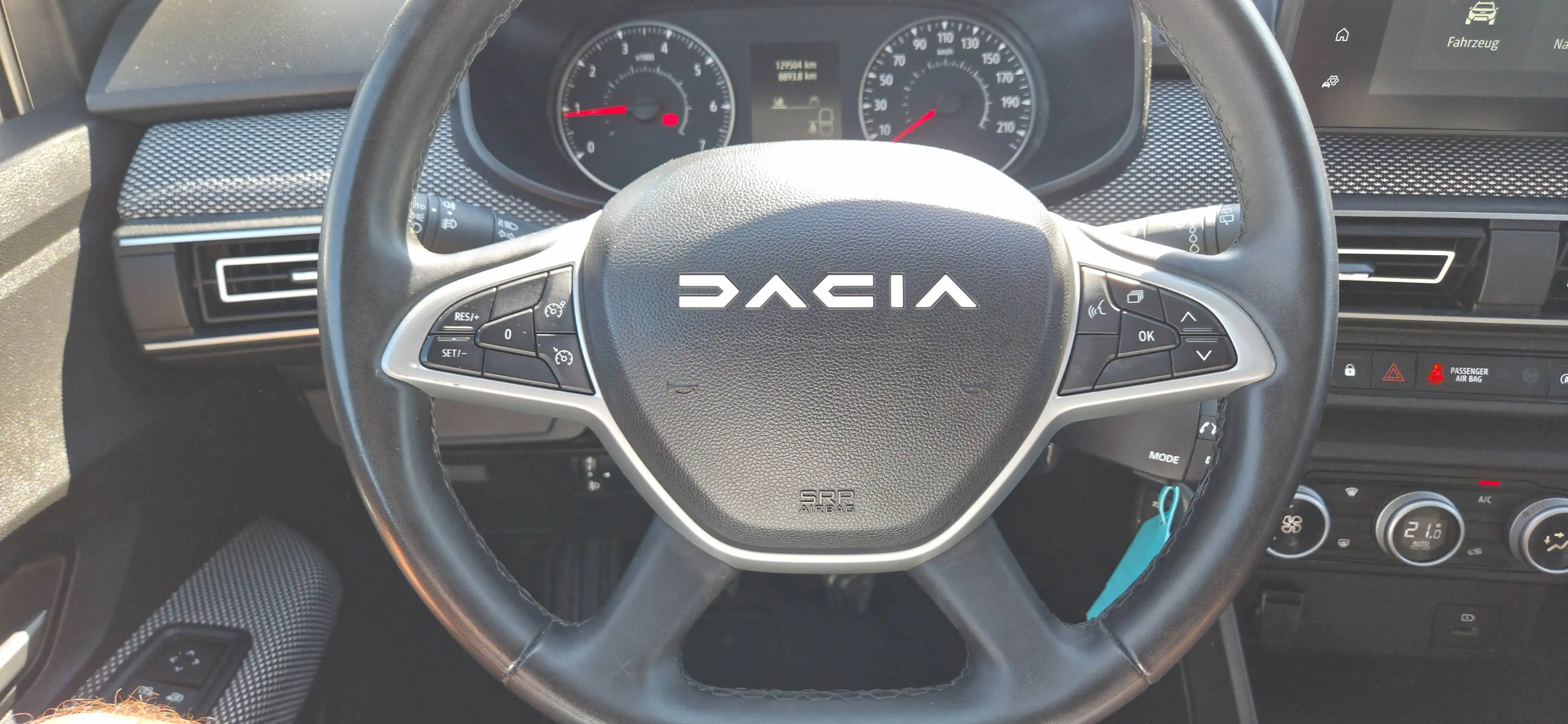 Dacia Jogger Expression |Klima|Touch| Tempomat |Gepflegter Langstrecken-Kombi Tüv Neu ! — photo 18