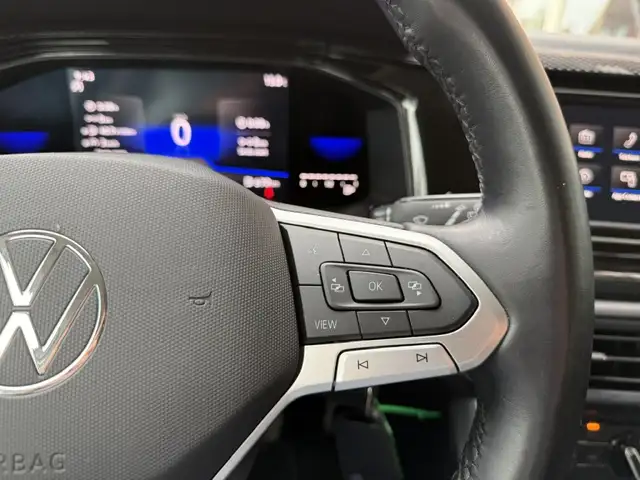 Volkswagen Polo view 30